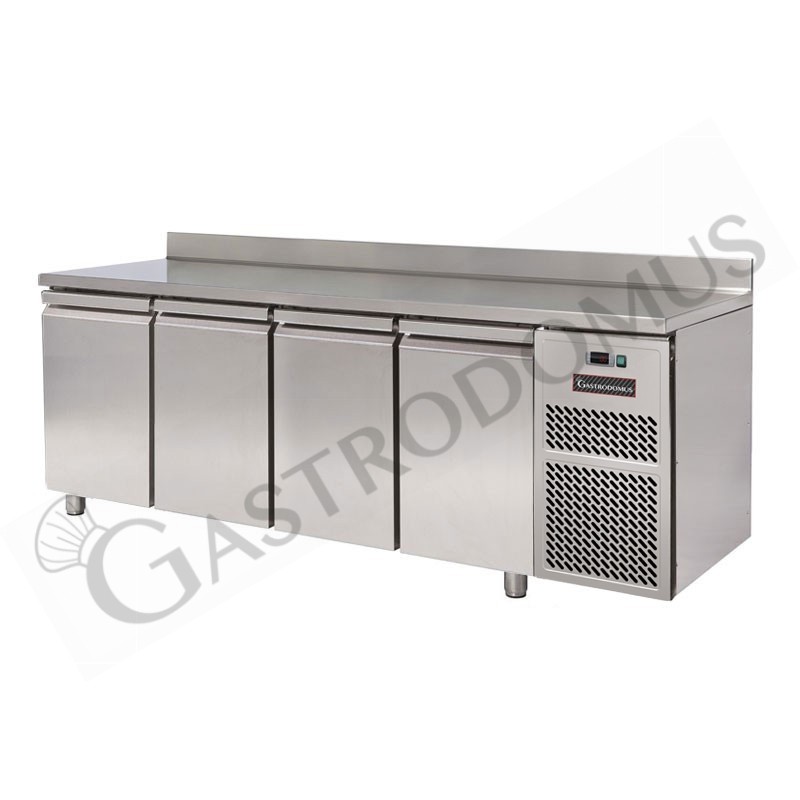 Tavolo Refrigerato 4 porte alzatina Prof. 800 0°C/+10°C classe energetica D